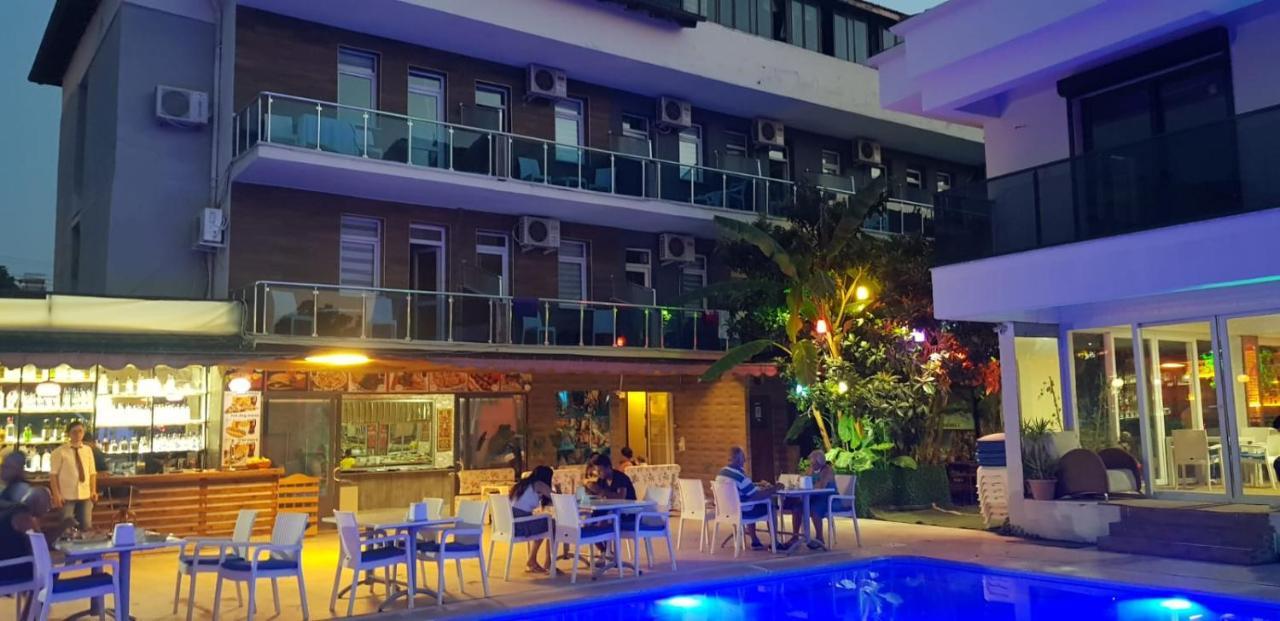 Alis Hotel フェティエ エクステリア 写真