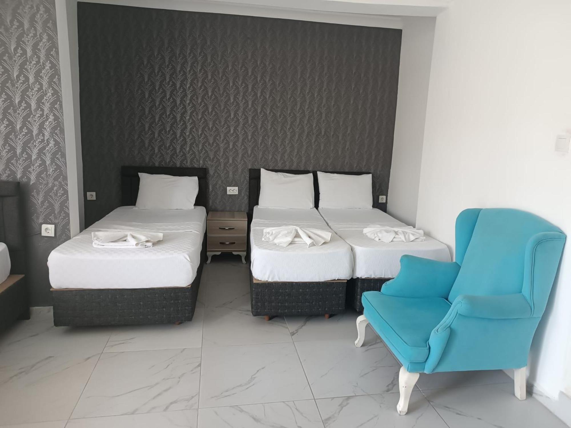 Alis Hotel フェティエ エクステリア 写真