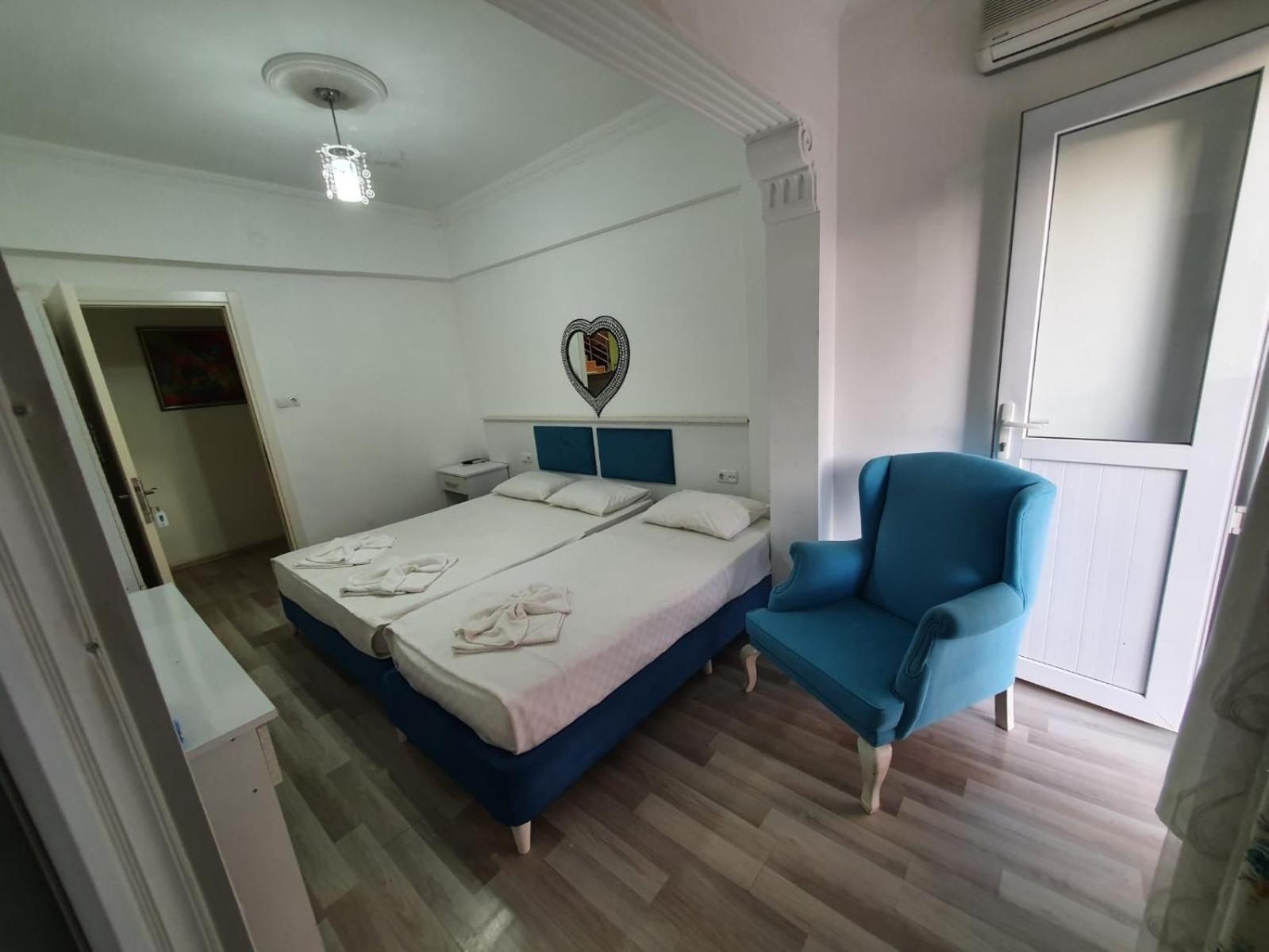 Alis Hotel フェティエ エクステリア 写真